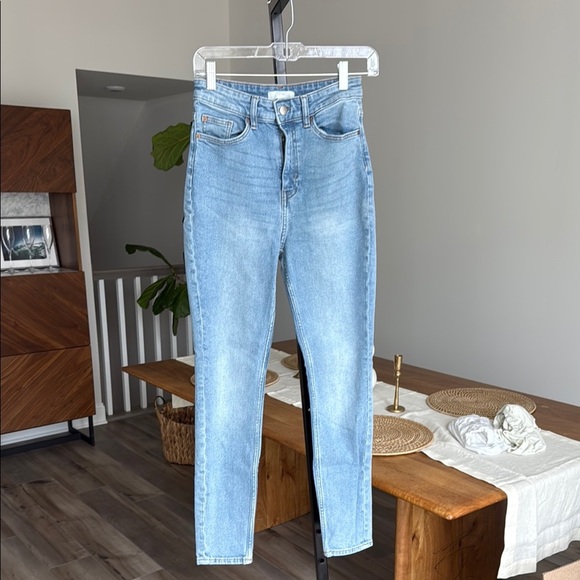 H&M skinny jeans size 2 - Picture 1 of 3